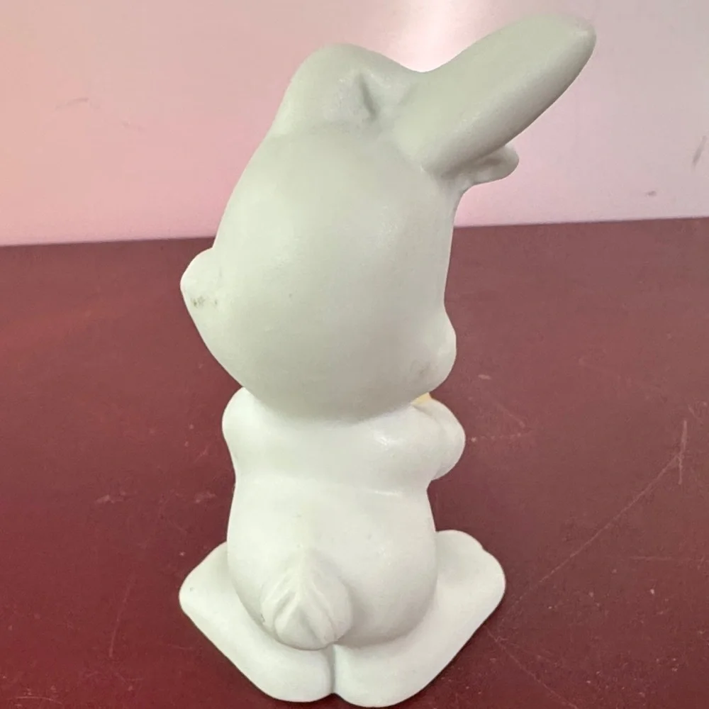Vintage Homco White and Yellow Ceramic Easter Bunny Figurines 1980’s- 1990’s